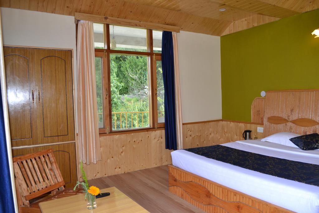 The Pranjal Inn Manali (Himachal Pradesh) Room photo